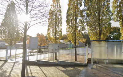 ecole charlie chaplin.png